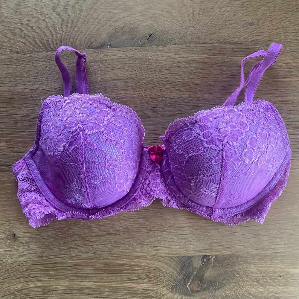 Victoria’s Secret Dream Lined Demi Purple Lacy Bra